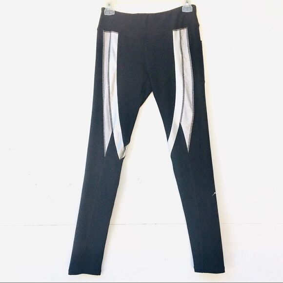Women’s Black Silver & Gray Leggings with Pocket M - Picture 2 of 4